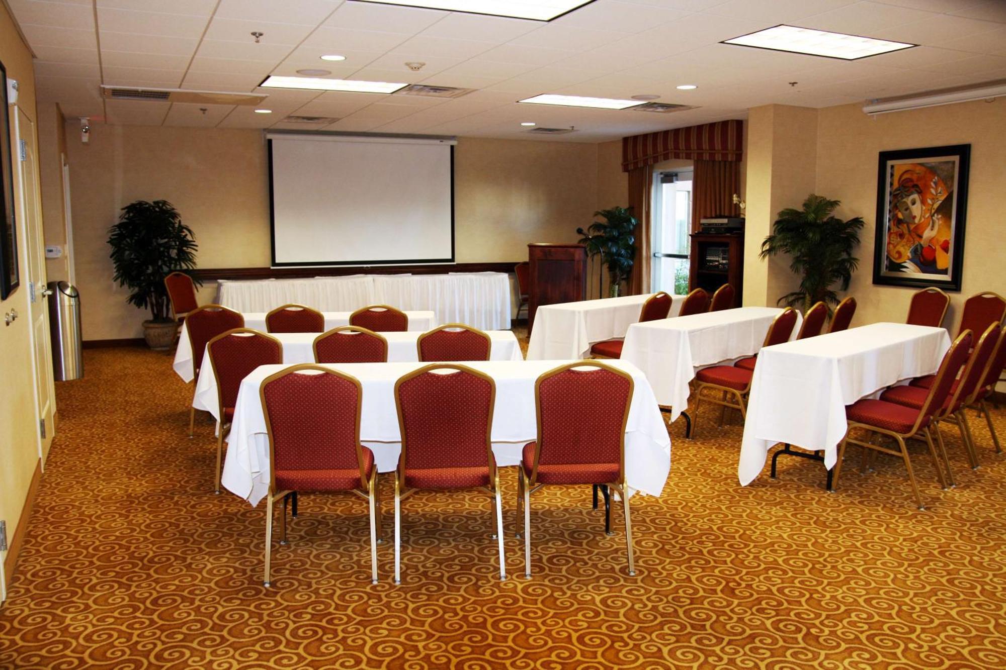 Hampton Inn & Suites Redding Bagian luar foto