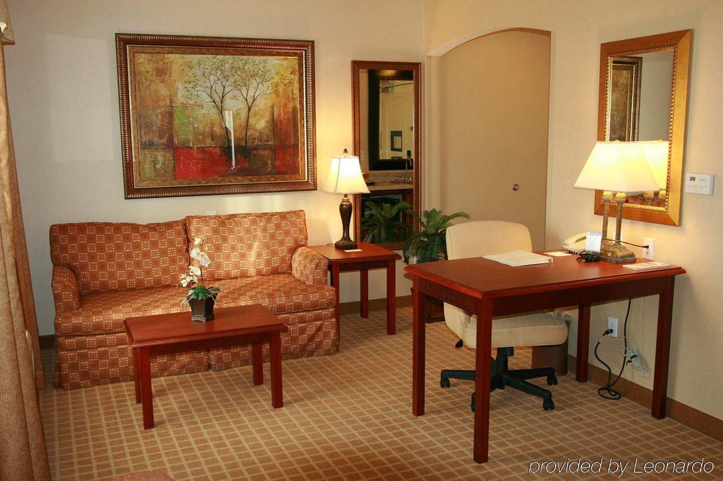 Hampton Inn & Suites Redding Bagian luar foto