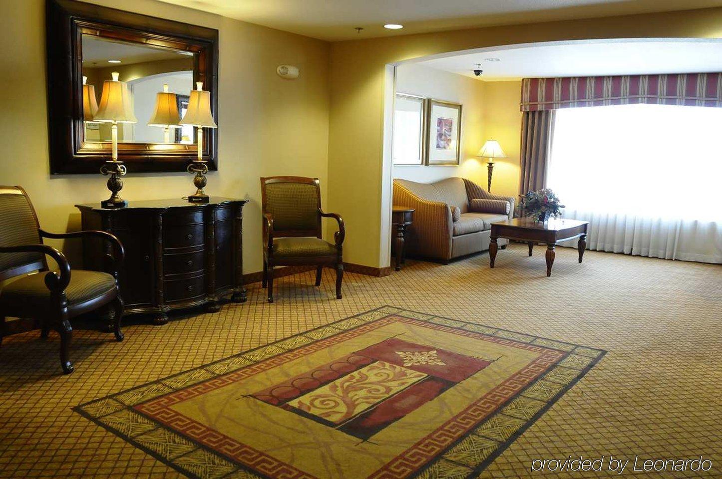 Hampton Inn & Suites Redding Bagian luar foto